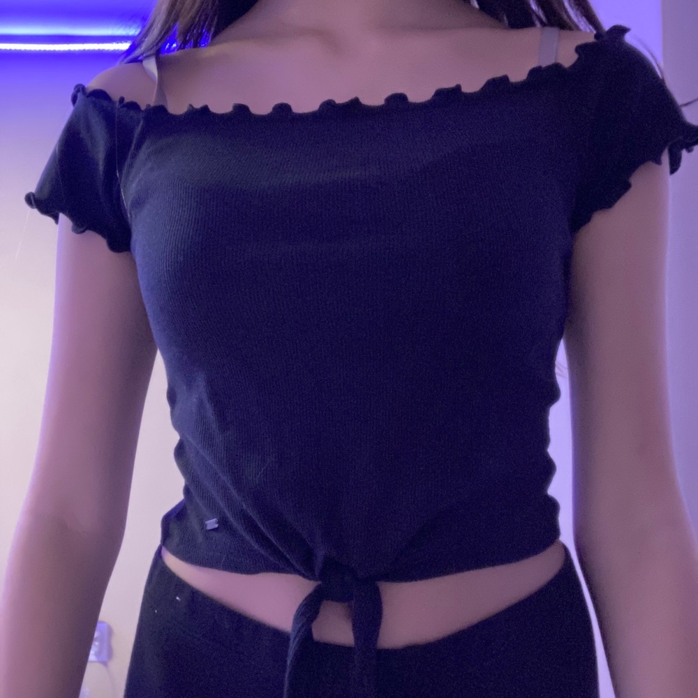 off the shoulder crop top